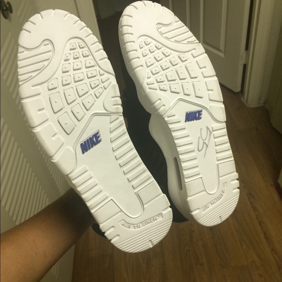 Nike trainers - Picture 3 of 5